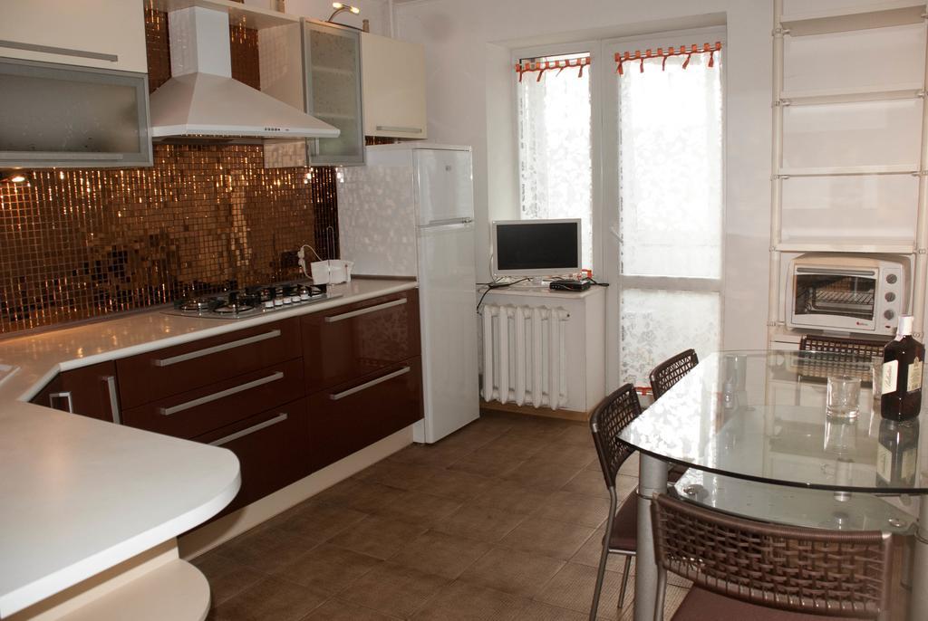 Apartment On Akademika Lazarenka 48A Lviv Exterior foto